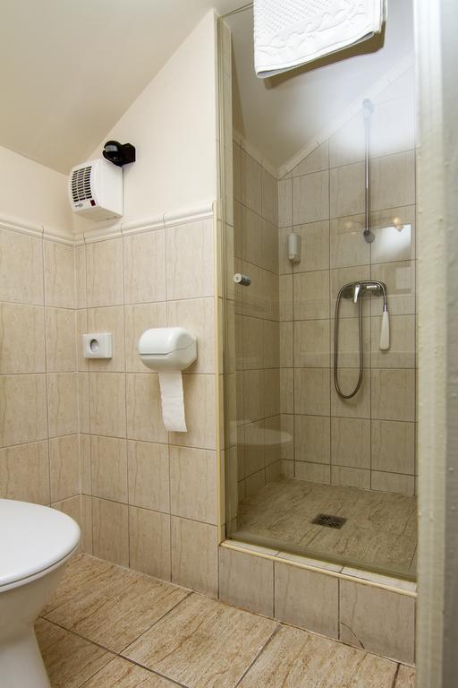 Hotel Icon Győr Eksteriør bilde